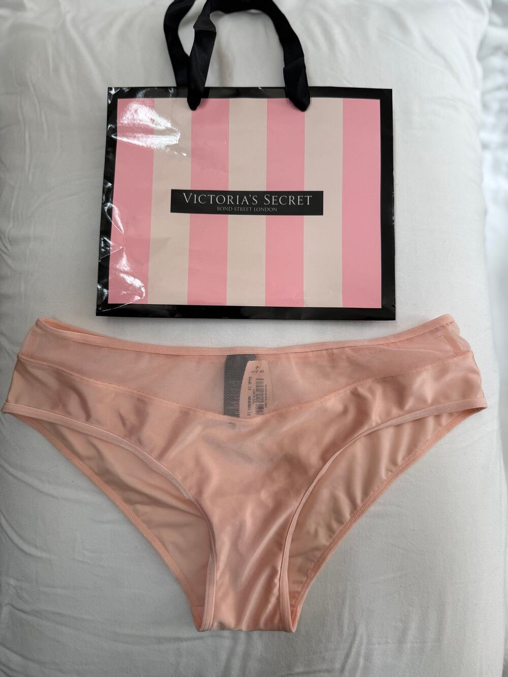 NWT Victoria’s Secret Vintage Light Pink Hiphugger Panty – Size XS